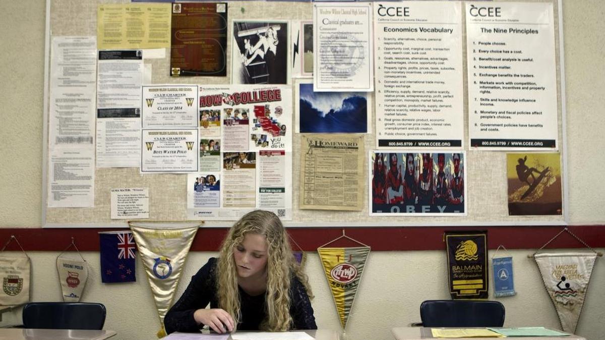 High schools seniors who want to go to college can fill out the financial-aid-eligibility form FAFSA in their senior year of high school.