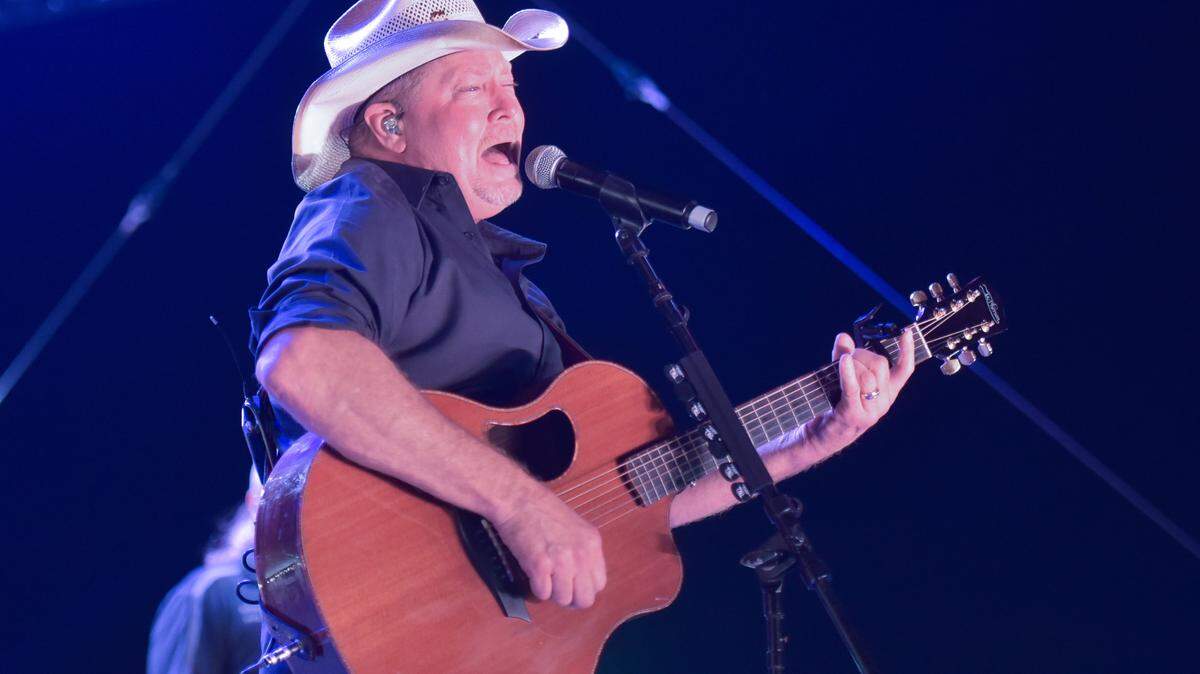 Tracy Lawrence performs at the Ventura County Fairgrounds in California in 2020.