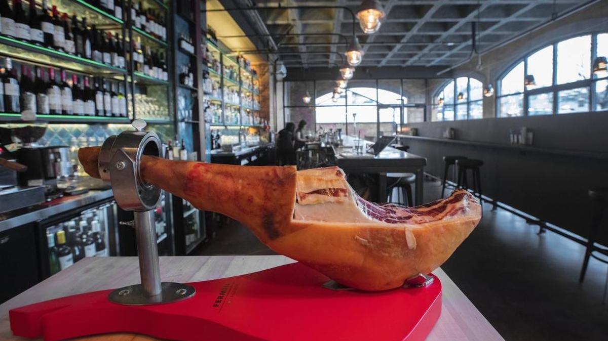 Bar Casa Vale’s Fermn Jamn Ibrico de Bellota, a type of ham considered the best in the world. Smoky aromas permeating the dining room set the mood here.
