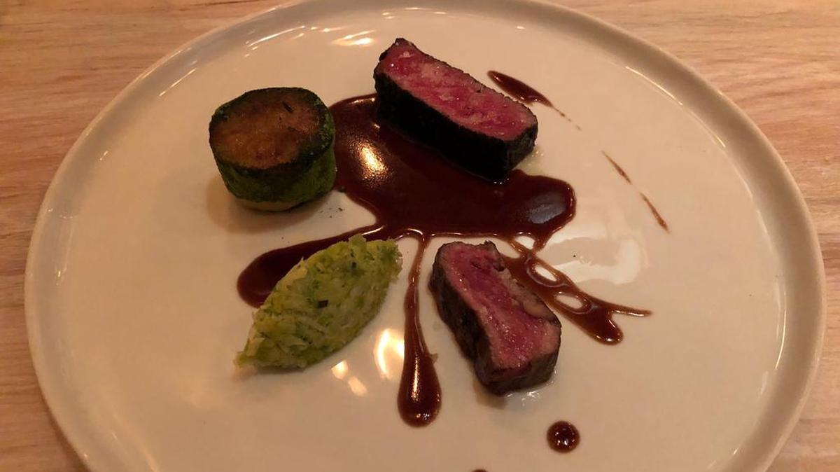 Beef with leeks, potato and bordelaise.