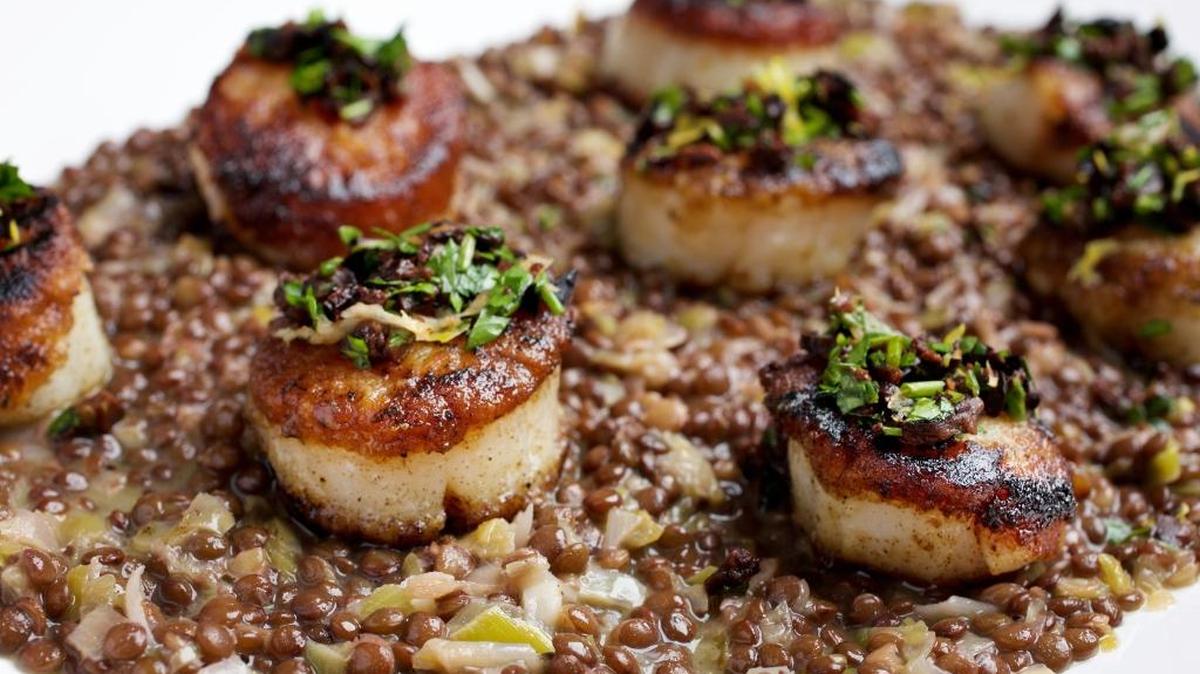 Pan-Roasted Scallops With Gremolata