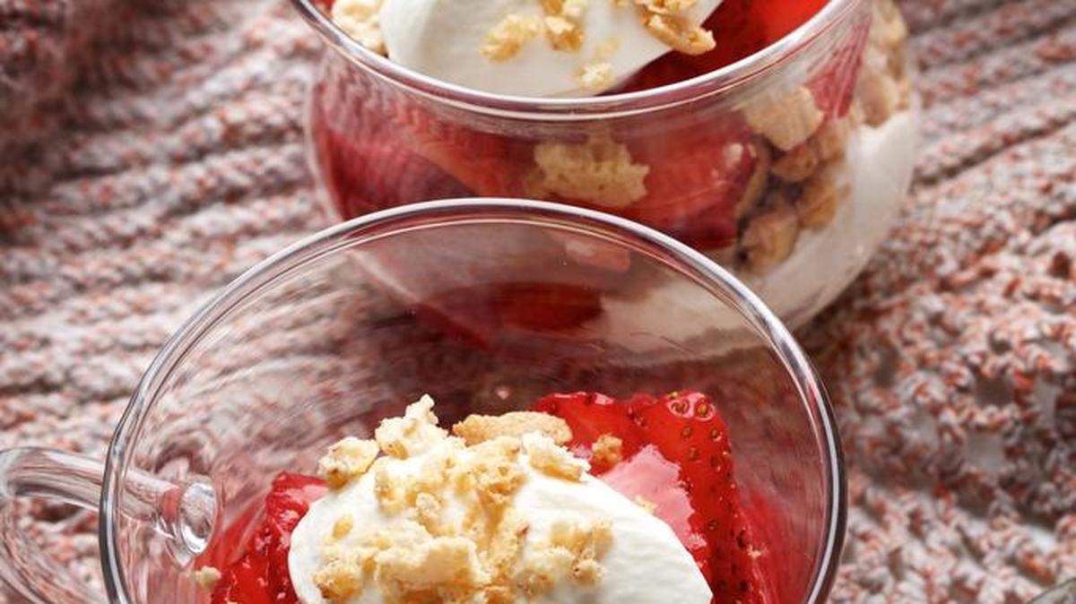 Strawberry Amaretto Parfaits.