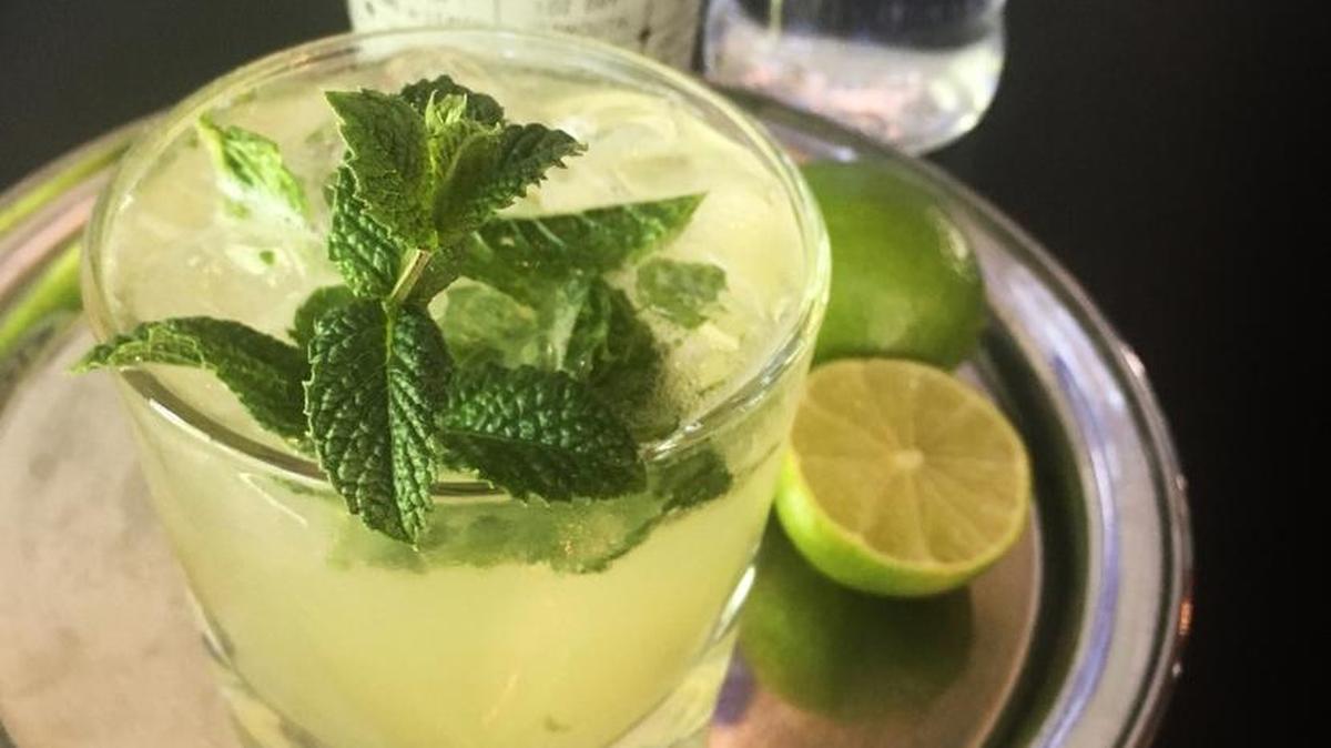 Perfect for summer and one of Cuba’s finest imports, the mojito combines fresh lime juice, sugar and rum to great effect.