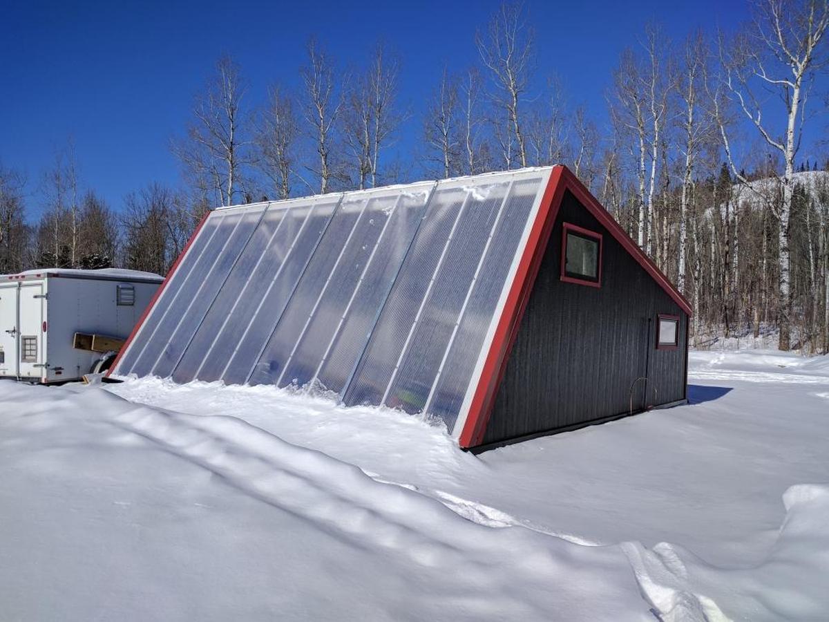 A Deep Winter Greenhouse allows for year-around growing using little or no fossil fuel.