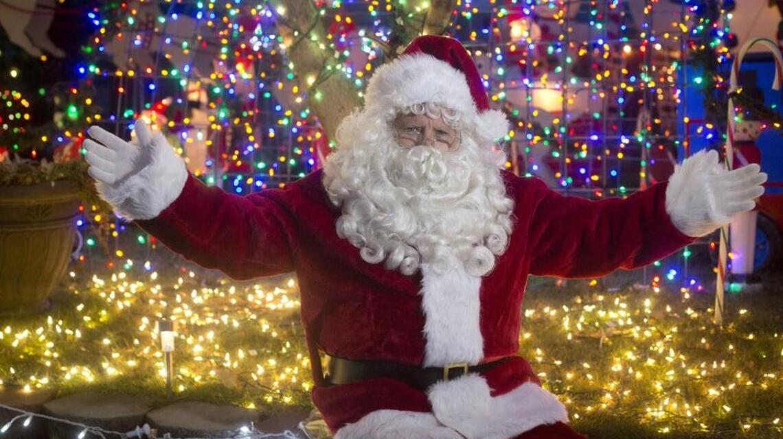 On being Santa — Nampa man dispenses Christmas cheer