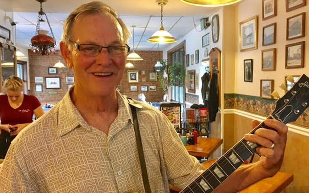 He borrowed a book with an inscription. A few weeks later, he connected with a man who had changed his life.
