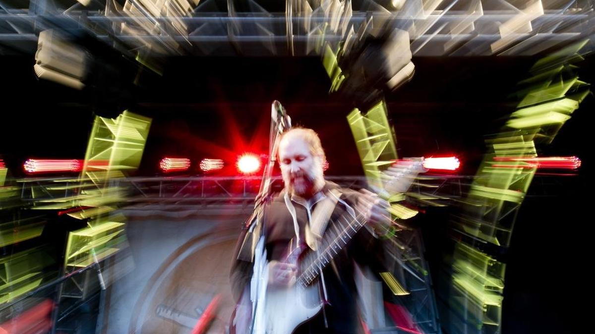 Doug Martsch and Built to Spill will play a benefit concert Nov. 11 at The Olympic in Boise.
