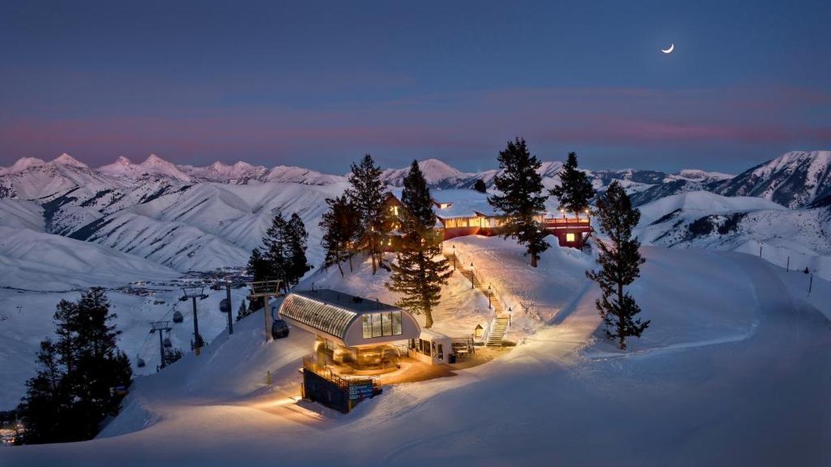 Sun Valley’s Roundhouse Gondola and the Roundhouse restaurant on Baldy offer memorable views of the Wood River Valley.