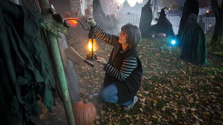 It's Halloween through and through at this Eagle home