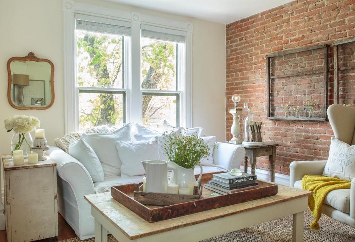 This photo was taken by O’Neill’s photographer. Note the subtle “aspirational” differences such as the adjustments to the trees.