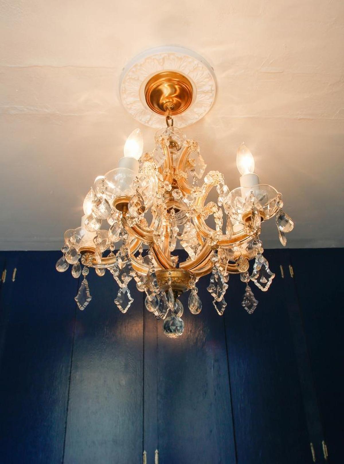 A chandelier is a great addition to any she shed, Scigliano said. “It was one of those defining pieces.”