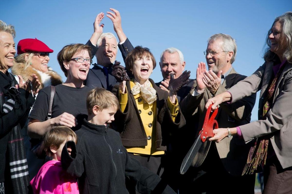 Surrounded by friends and family, Esther Simplot, center, helped cut the ribbon in November 2016 at the new city park along Boise’s Whitewater Park Boulevard. From left: Maggie Soderberg, Laurie Simplot Braun, Corrine Inzer and Scott Simplot along with Esther’s great-grandchildren, Kenneth Inzer and Adeline Inzer. To the right of Esther: Mayor Dave Bieter; Doug Holloway, director of Boise Parks and Recreation; and Elaine Clegg, Boise City Council president.