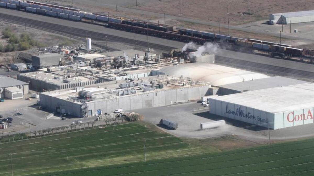 Lamb Weston’s potato processing plant just north of Pasco, Wash.
