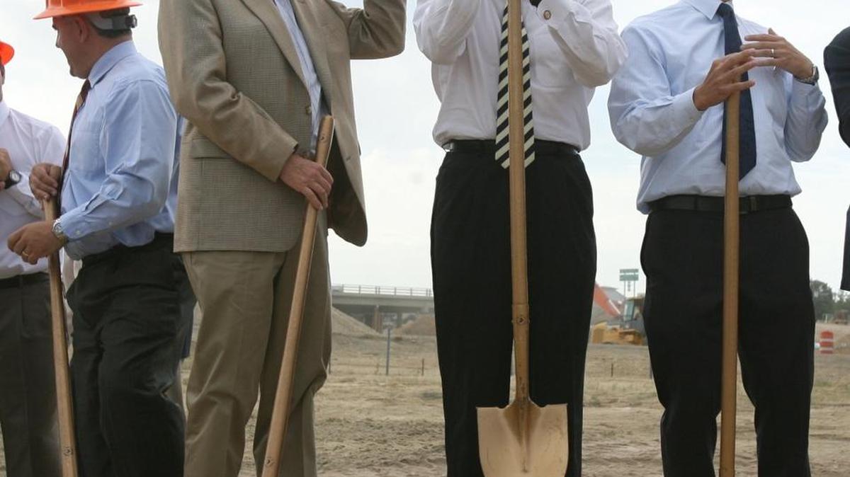 From left, Boise Mayor Dave Bieter, Lt. Gov. Brad Little, Gov. Butch Otter and then-state Sen. John McGee take part in a 2009 groundbreaking ceremony for the Vista Avenue interchange reconstruction on I-84. The work was part of a package of I-84 improvements the state financed by borrowing money and using future federal fuel-tax payments to Idaho to pay it back.