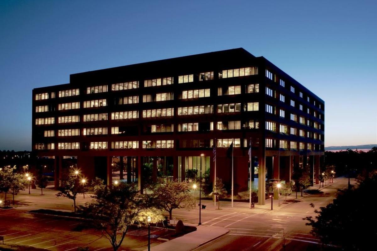 The Boise Plaza building at 1223 W. Jefferson Street, originally built as the headquarters of the now-defunct Boise Cascade Corp., now houses the corporation's smaller descendant, the Boise Cascade Co. , and other businesses.