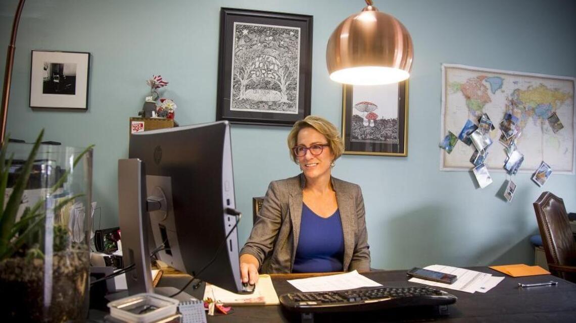 Take health insurance off employers’ backs — they’ll gladly give up the tax credit