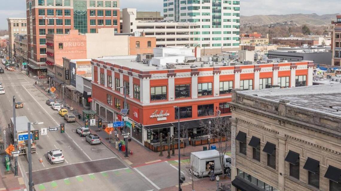 D&B Supply plans Boise Avenue store; Sunrise Cafe leases space in Meridian