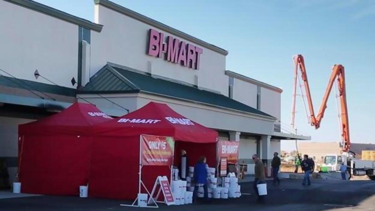 Bi-Mart’s store in Kuna will soon no longer have an in-store pharmacy. Customers will be asked to go to a nearby Walgreens to fill their prescriptions..