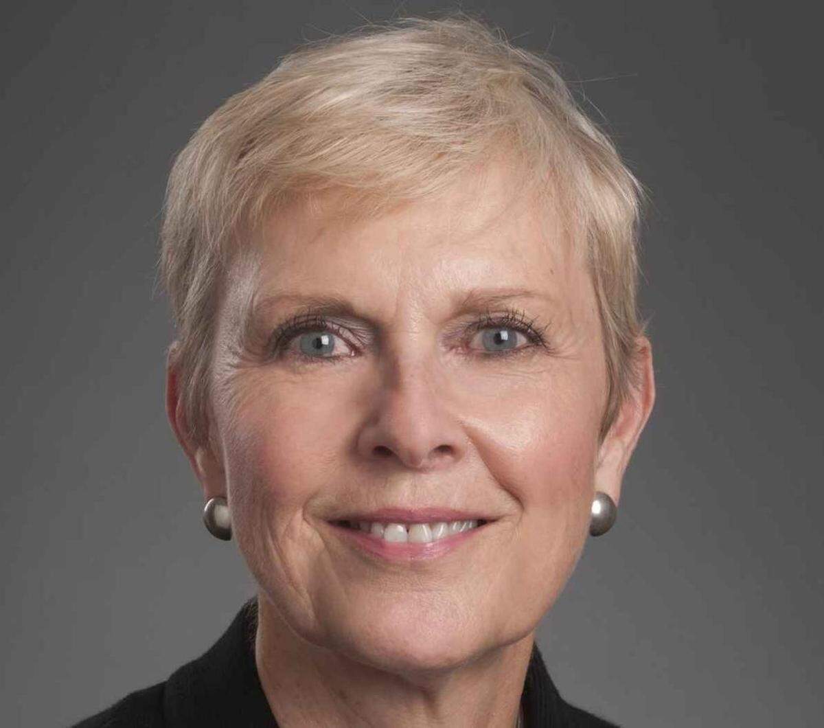 Linda Clark-Santos