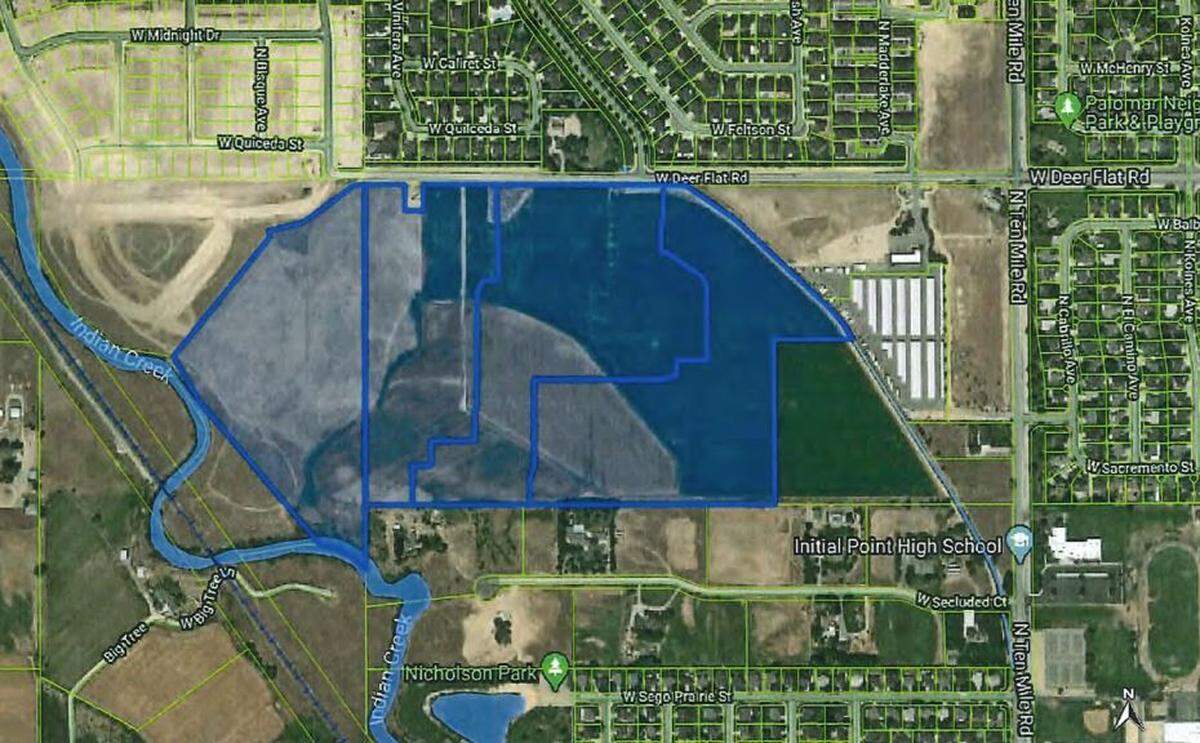 The shaded area is the proposed 272-house Fossil Creek Subdivision on West Deer Flat Road in Kuna, proposed by Boise’s Trilogy Development on land owned by Corey Barton of CBH Homes. North Ten Mile Road is at right, Indian Creek at left.
