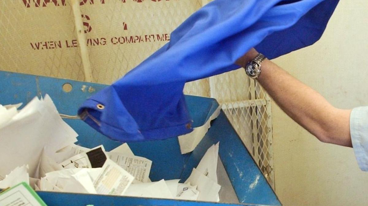 Put your mind at ease: Get rid of sensitive documents on Saturday at the Garden City Library free shred event.
