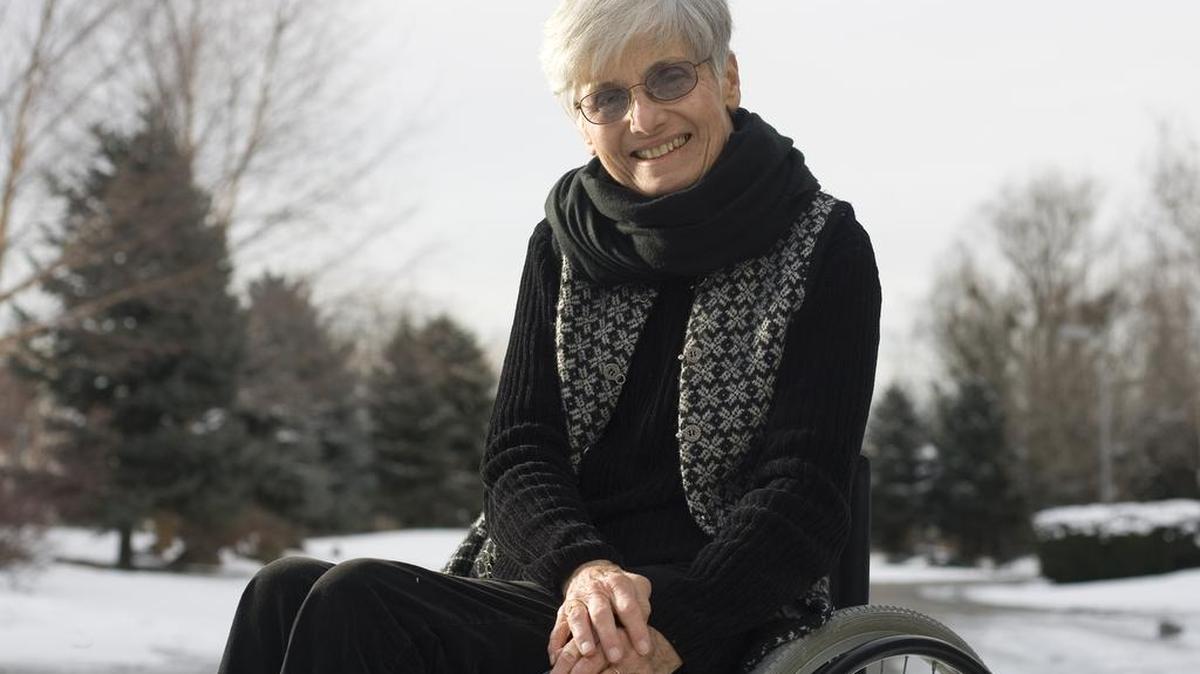 As a young girl, Marilyn Shuler had polio. Decades later, it left her progressively weaker. But, she led an active, generous, conscientious, dedicated life. “I am happy. I don’t feel sorry for myself one bit. I have a very full life: family, friends — who could ask for more? You could spend your life feeling sorry for yourself, but why would you do that? Where’s the good?”