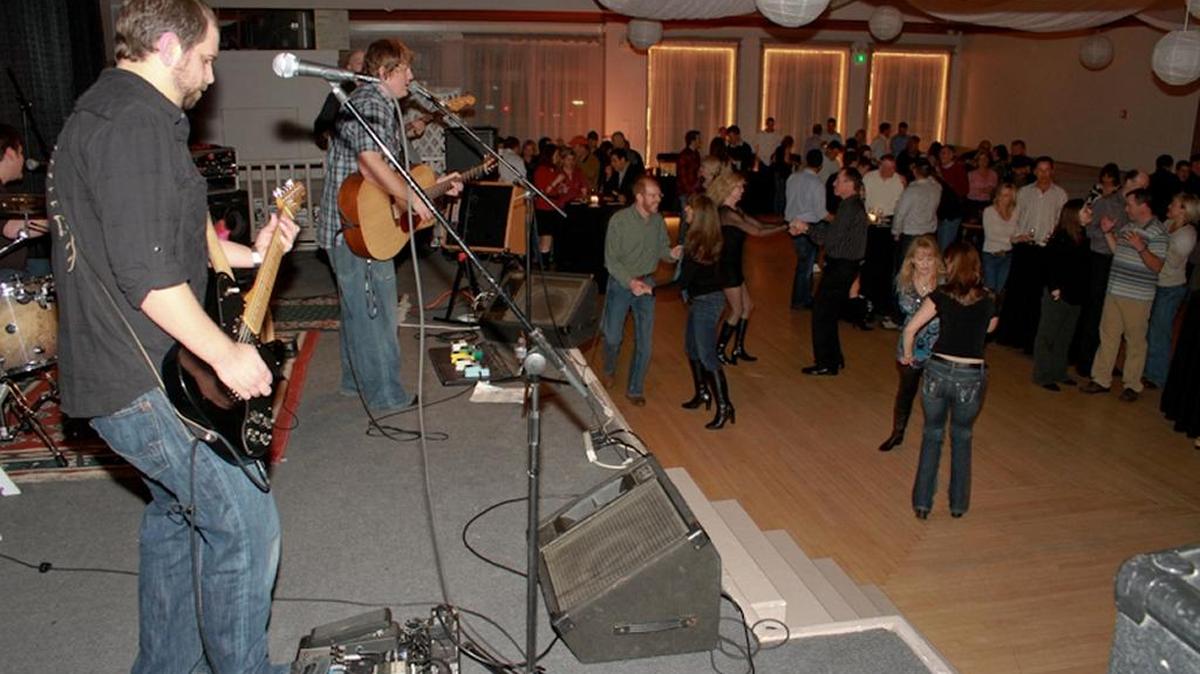 Sherman Leibow’s birthday party was a fundraiser for Life’s Kitchen at the Rose Room on Feb. 3, 2012.