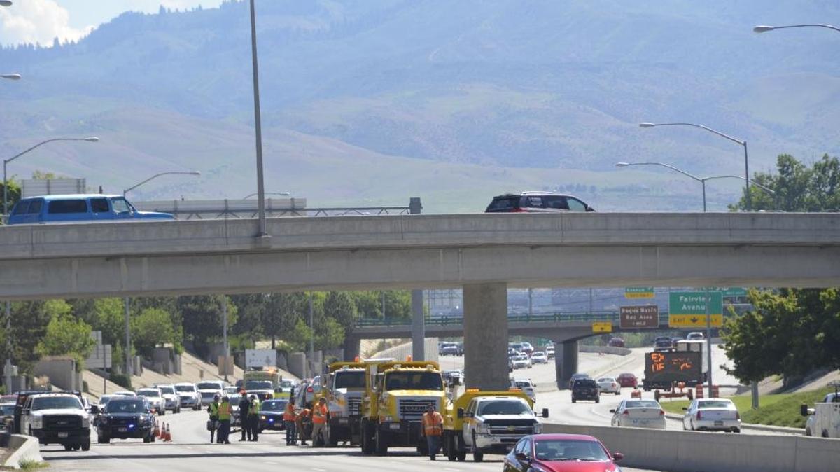 Westbound I-184 was blocked for more than an hour Tuesday morning while crews cleared a crash scene.
