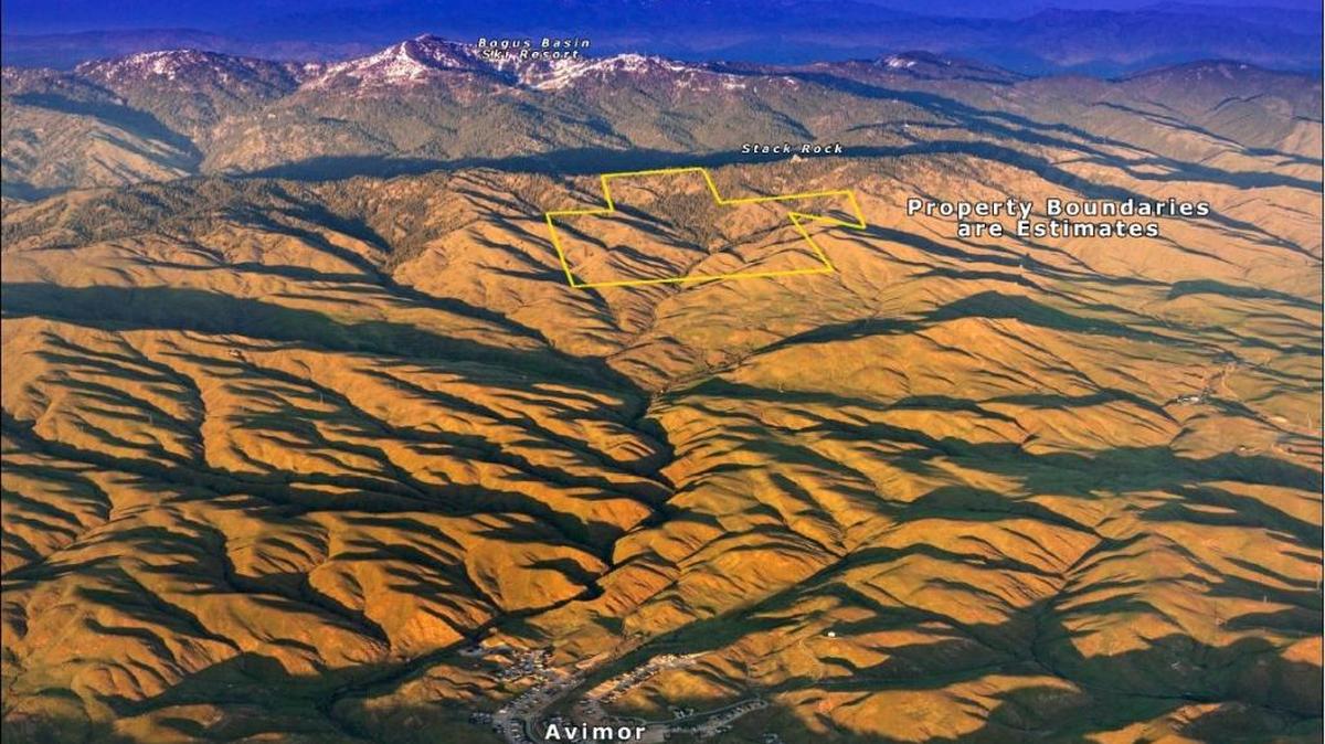 This aerial image, looking southeast from Avimor toward Boise, shows the location of the 840-acre piece of ground the city of Boise expects to buy from a group linked to the Dallas Police and Fire Pension System.