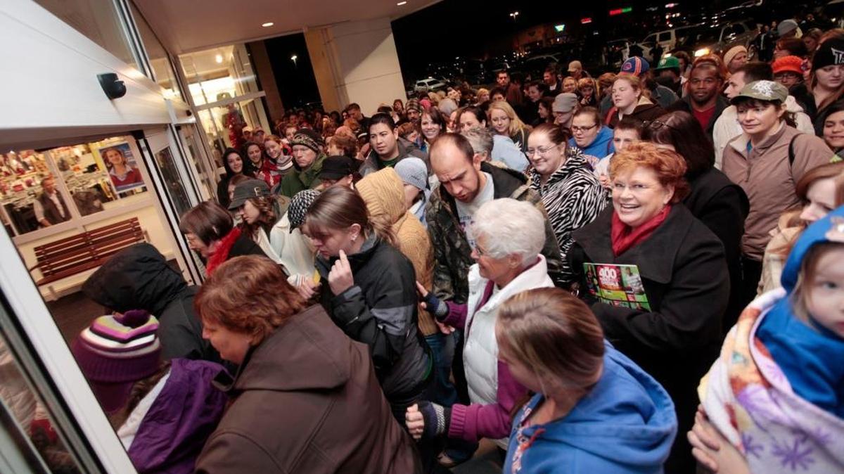 In this 2010 file photo, shoppers braved arctic temperatures and a long line outside the Kohl’s in Meridian for Black Friday deals.
