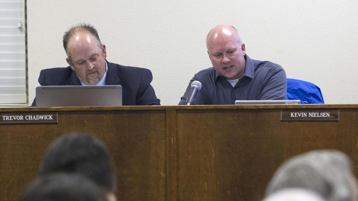 Star City Council members Trevor Chadwick, left, and Kevin Nielsen at the council’s monthly meeting Nov. 21.
