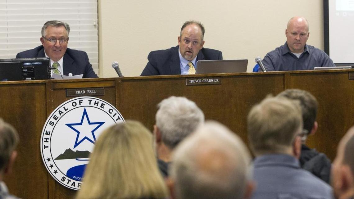 Star Mayor Chad Bell, left, and City Council members Trevor Chadwick and Kevin Nielsen at their monthly meeting Nov. 21, 2017.