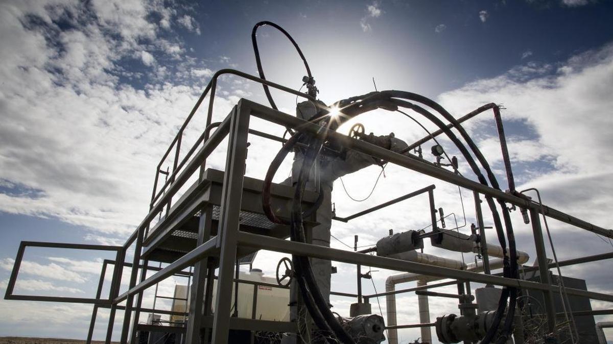 Idaho is relatively new to the oil and gas extraction business. The Willow and Hamilton fields near Payette and Fruitland are the only economically producing wells in Idaho, according to Mick Thomas, Department of Lands Oil and Gas Division administrator.