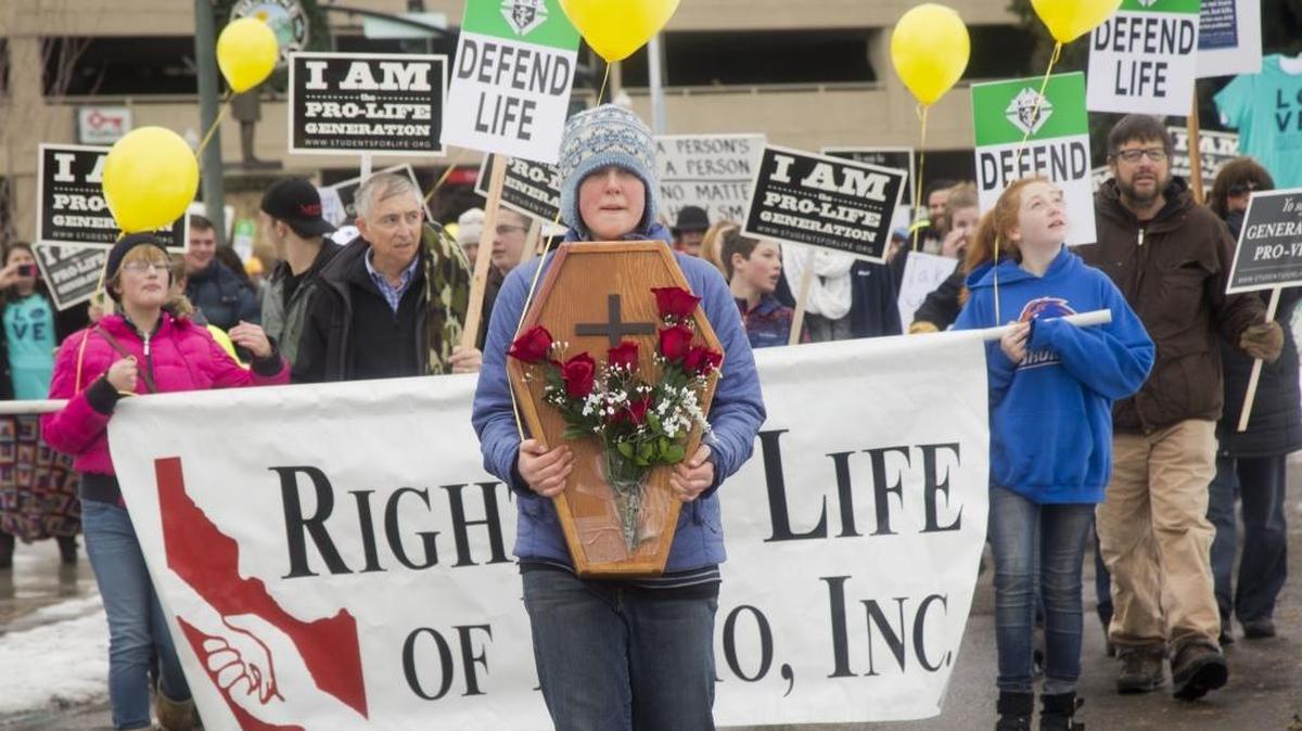 Noel Basey, 14, leads the annual Idaho March for Life in Downtown Boise. “All life is important,” she says. The march takes place every January near the anniversary of the U.S. Supreme Court Roe v Wade decision. Several hundred people marched from Julia Davis Park to the Capitol for a rally. Saturday, Jan. 21, 2017.