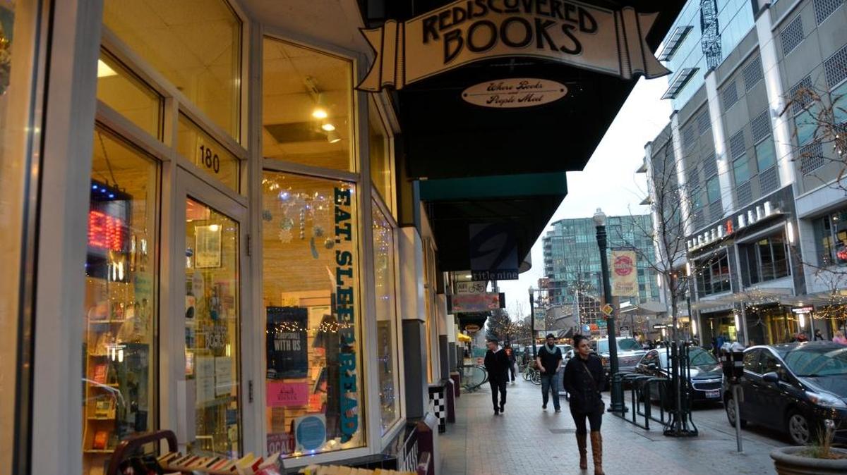 Downtown businesses saw holiday shoppers turn out for Small Business Saturday.