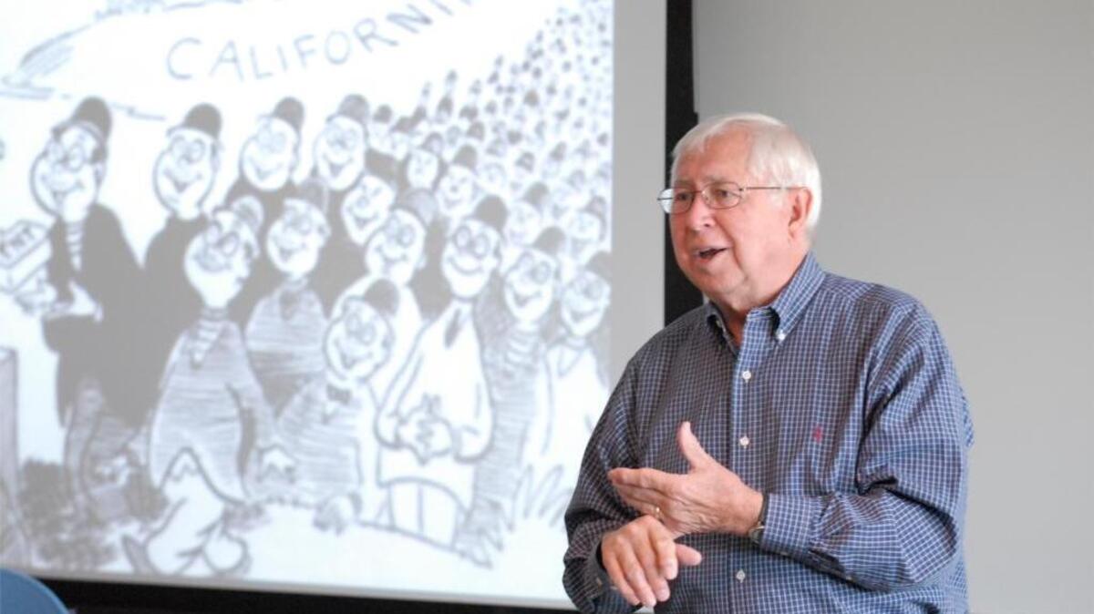 Prof. Bob Sims in the classroom.