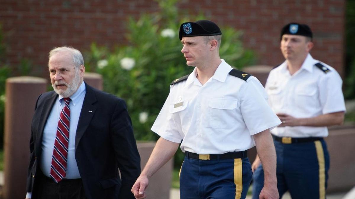 Sgt. Bowe Bergdahl, center, arrives with his civilian attorney, Eugene Fidell, and military attorney, Lt. Col. Franklin Rosenblatt, for a court hearing Aug. 24, 2016, on Fort Bragg, N.C.