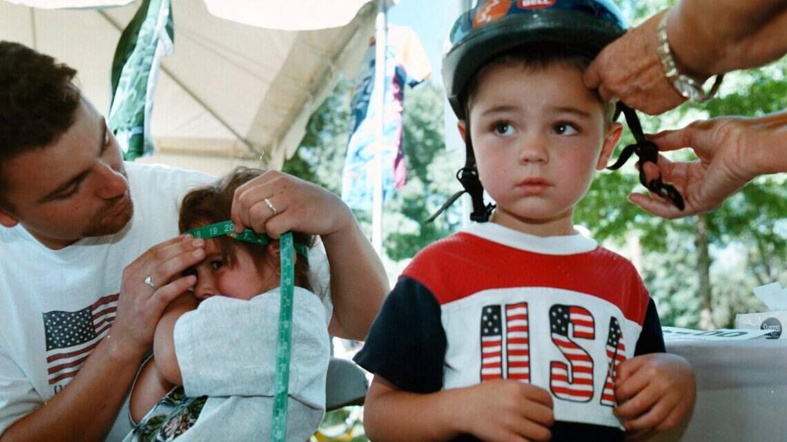 Heads Up Boise campaign promotes safe cycling by giving away free bike helmets