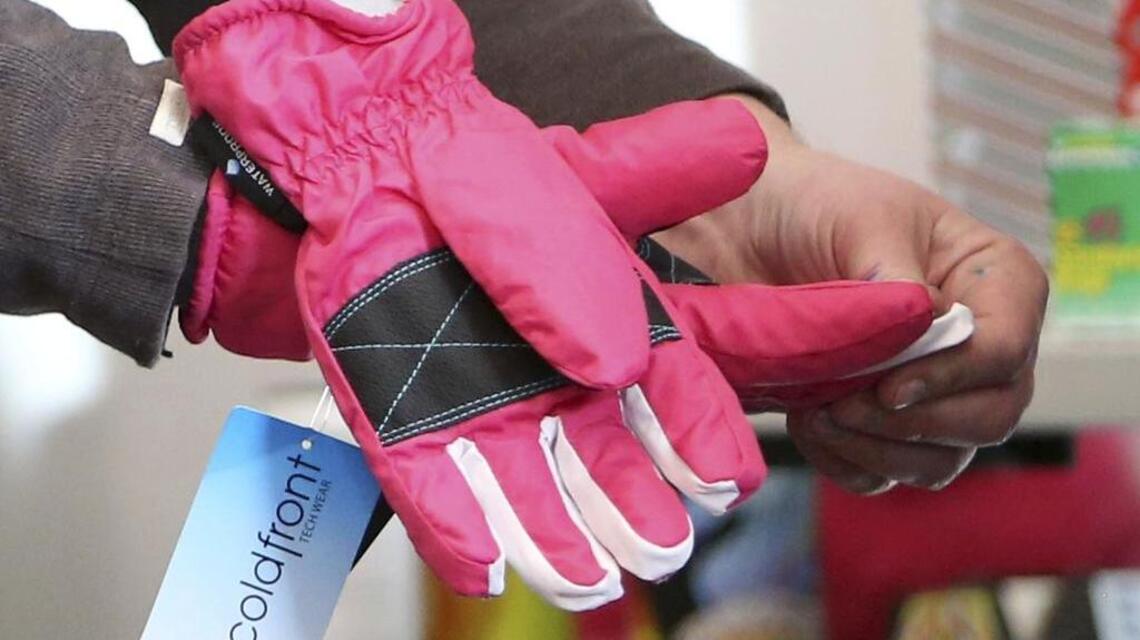 Donate winter gloves, score Boise Hawks tickets. Other items sought for those in need