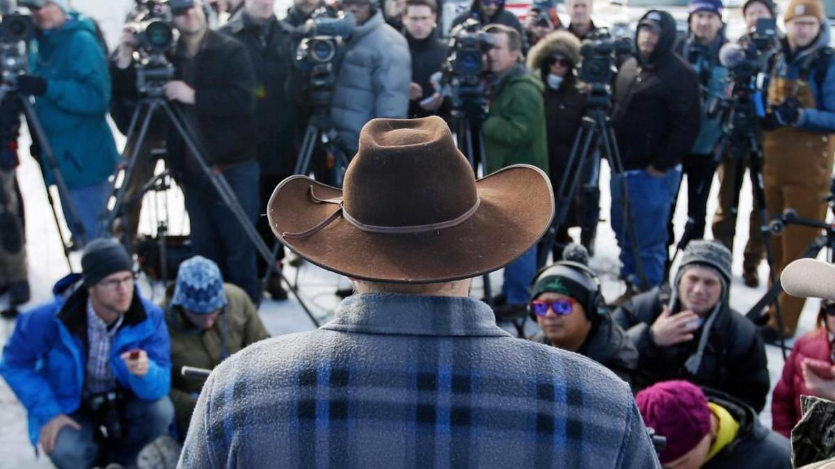 Ammon Bundy speaks to reporters at Malheur National Wildlife Refuge in early January.