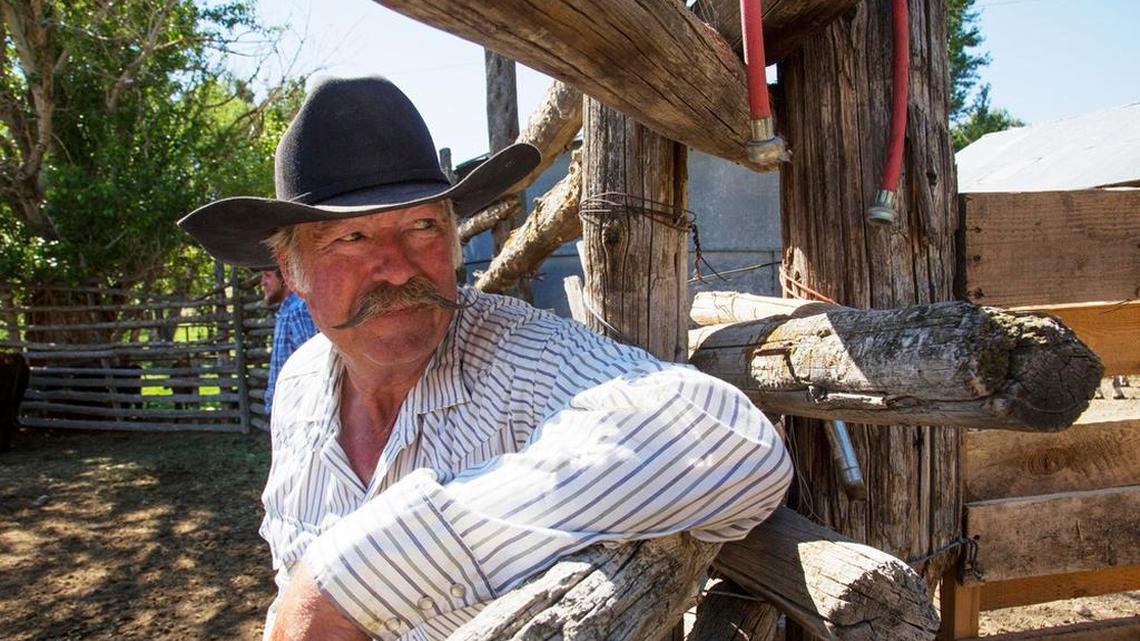 Paul Nettleton is considered a hero by other ranchers for standing up to the federal government to defend his water rights. Now, lawmakers want to pay his legal fees.