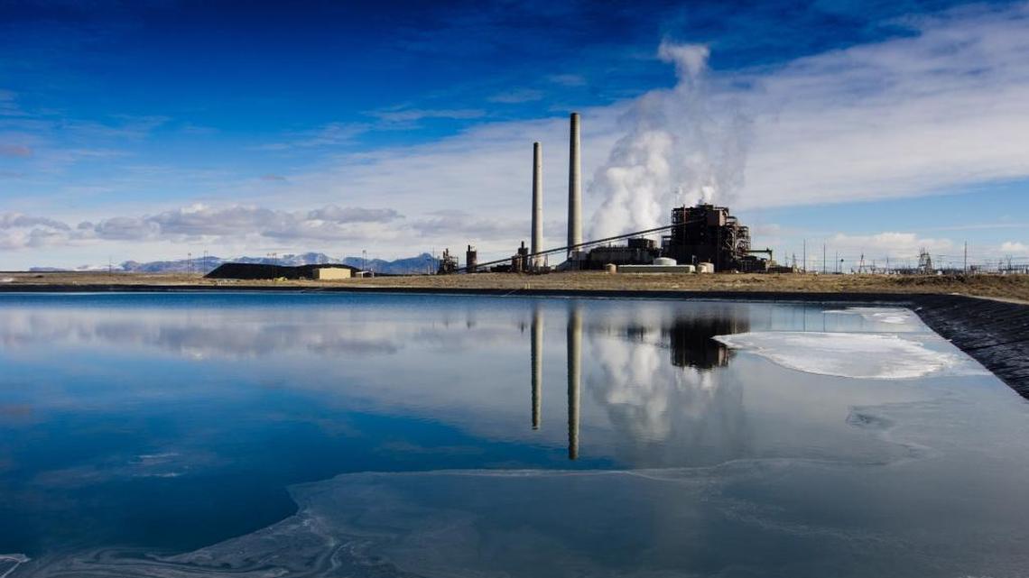 Idaho Power says it wants to shut down the North Valmy coal-fired electric plant in Nevada in 2025, 10 years earlier than previously planned.