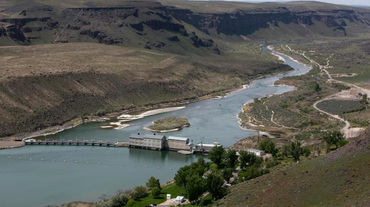Swan Falls hydroelectric dam on the Snake River south of Kuna. Author Richard Manning will talk about river pollution Saturday.