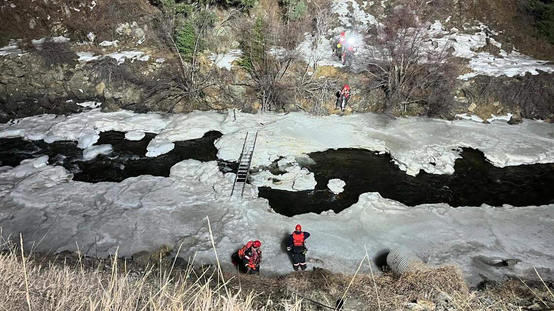 Rescuers helped a BASE jumper who crashed into a cliffside in a Colorado canyon, photos show.