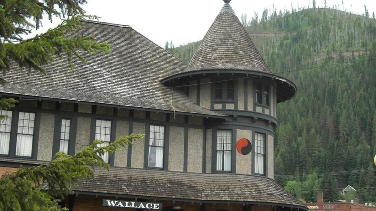 Wallace, Idaho is the self-proclaimed “Center of the Universe” and totally adorable.