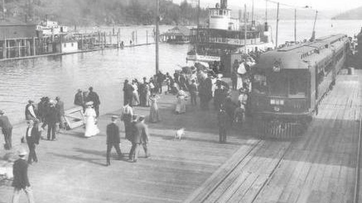 Spokane people rode the electric interurban right to the steamboat dock at Coeur D’Alene.