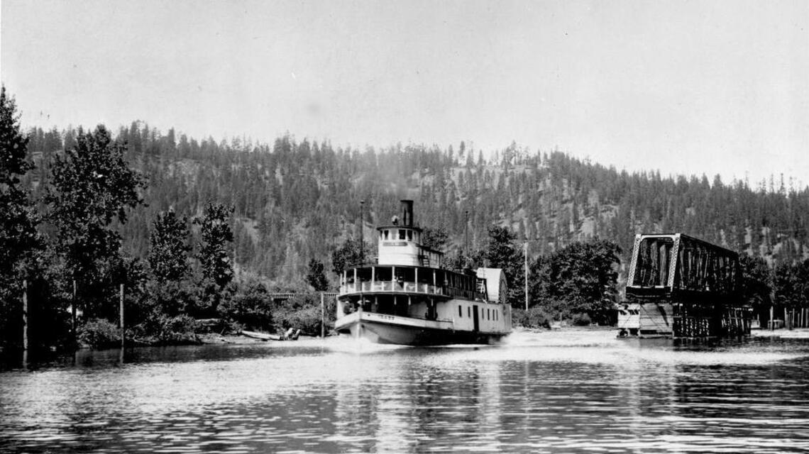 Early steamboats struggled in rough waters of Idaho, Northwest
