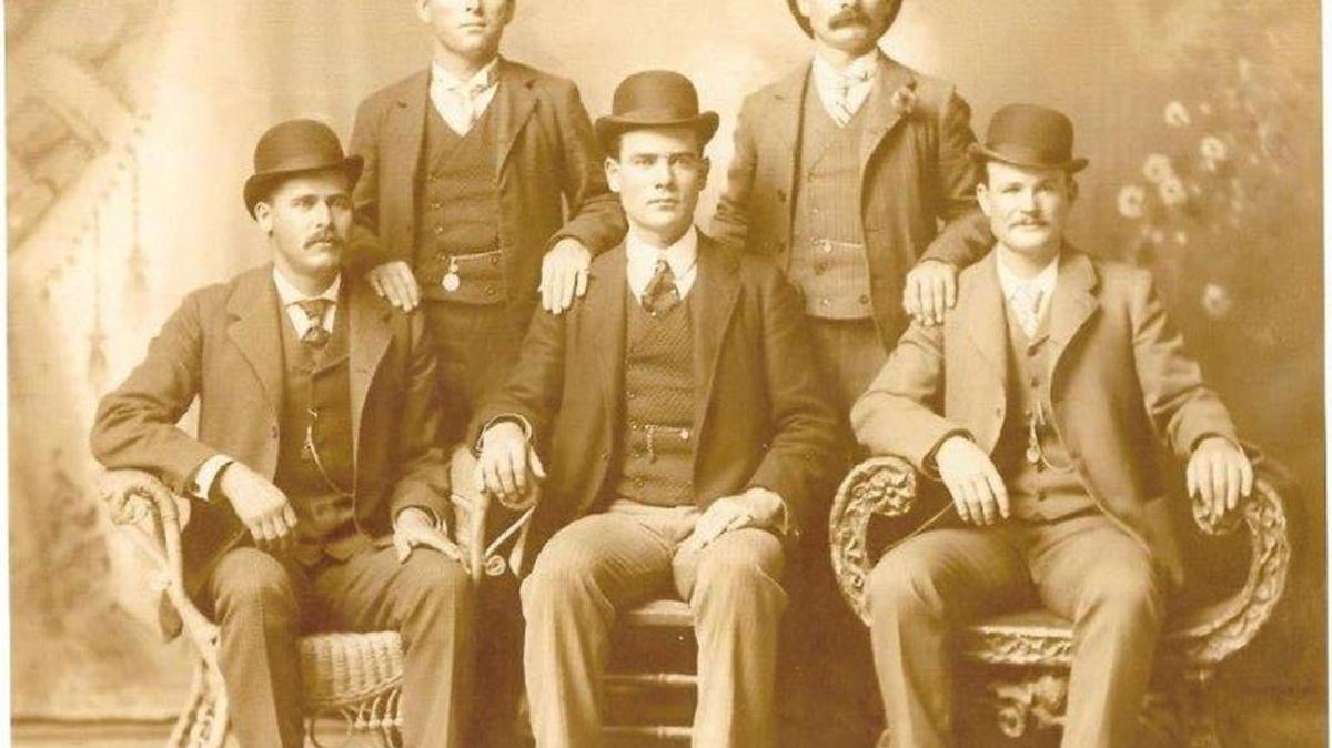 Butch Cassidy (seated right), and his famous “Wild Bunch.” Bob Meeks rode with Butch only once, but not with this gang.