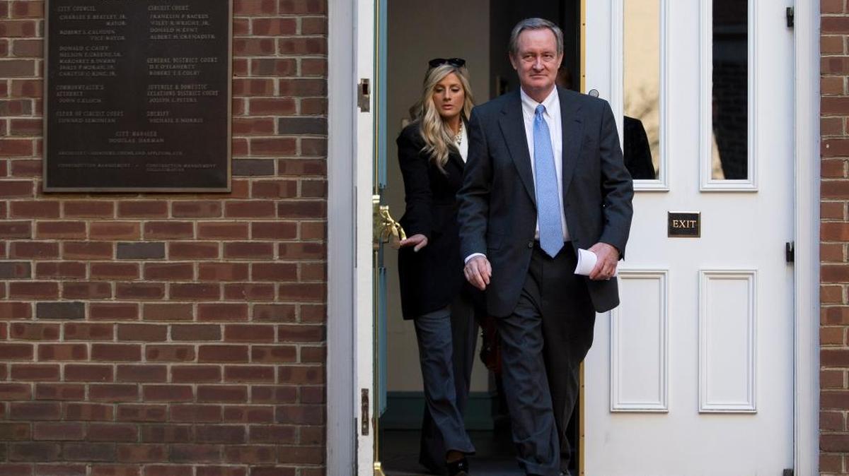 Sen. Michael Crapo, R-Idaho, walks out of Alexandria General District Court in Alexandria, Va., on Jan. 4, 2013, after pleading guilty to a misdemeanor first-offense drunken driving charge. In exchange for his plea, prosecutors dropped a charge of failing to obey a traffic signal. Crapo received a $250 fine and a 12-month suspension of his driver's license and was ordered to complete an alcohol safety program.