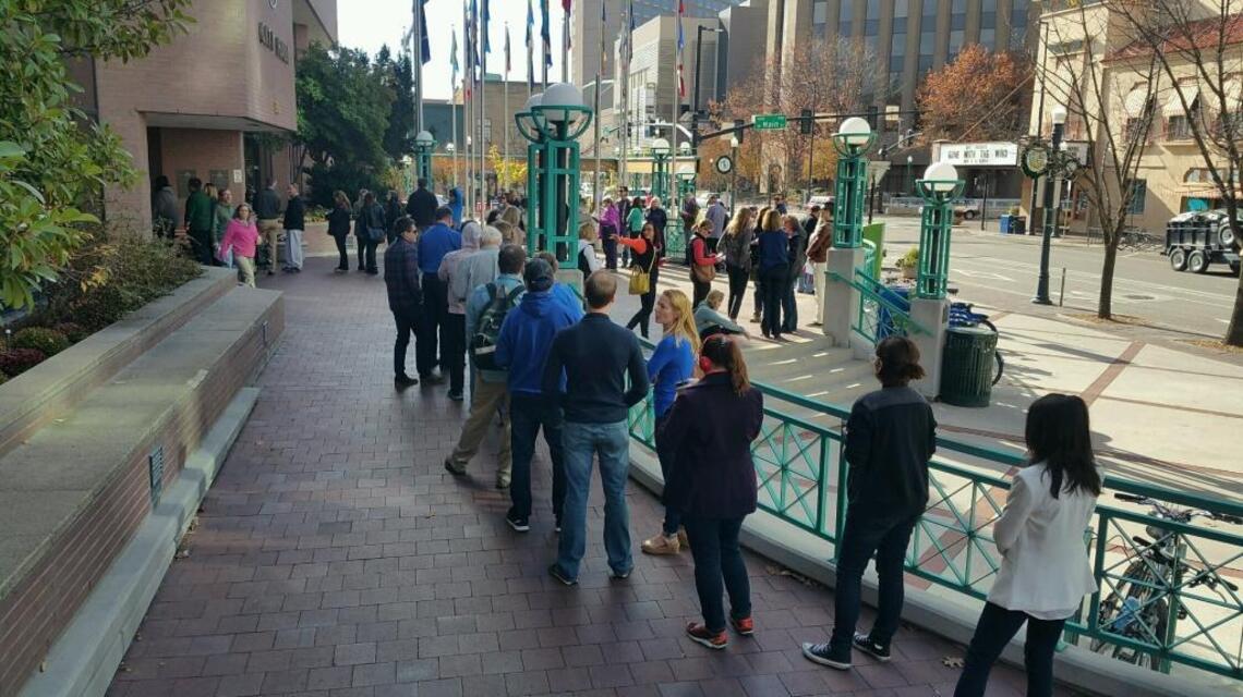 Early voting ends with long lines Friday. Waiting for Tuesday? Check where you vote.